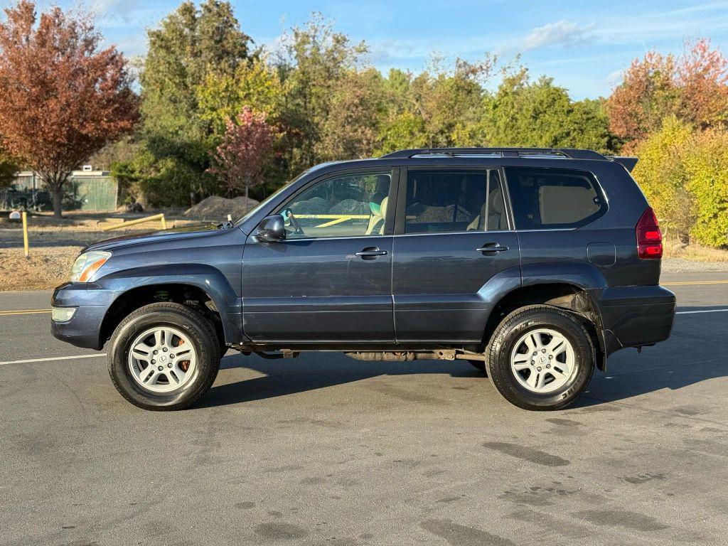 used 2004 Lexus GX 470 car, priced at $11,999