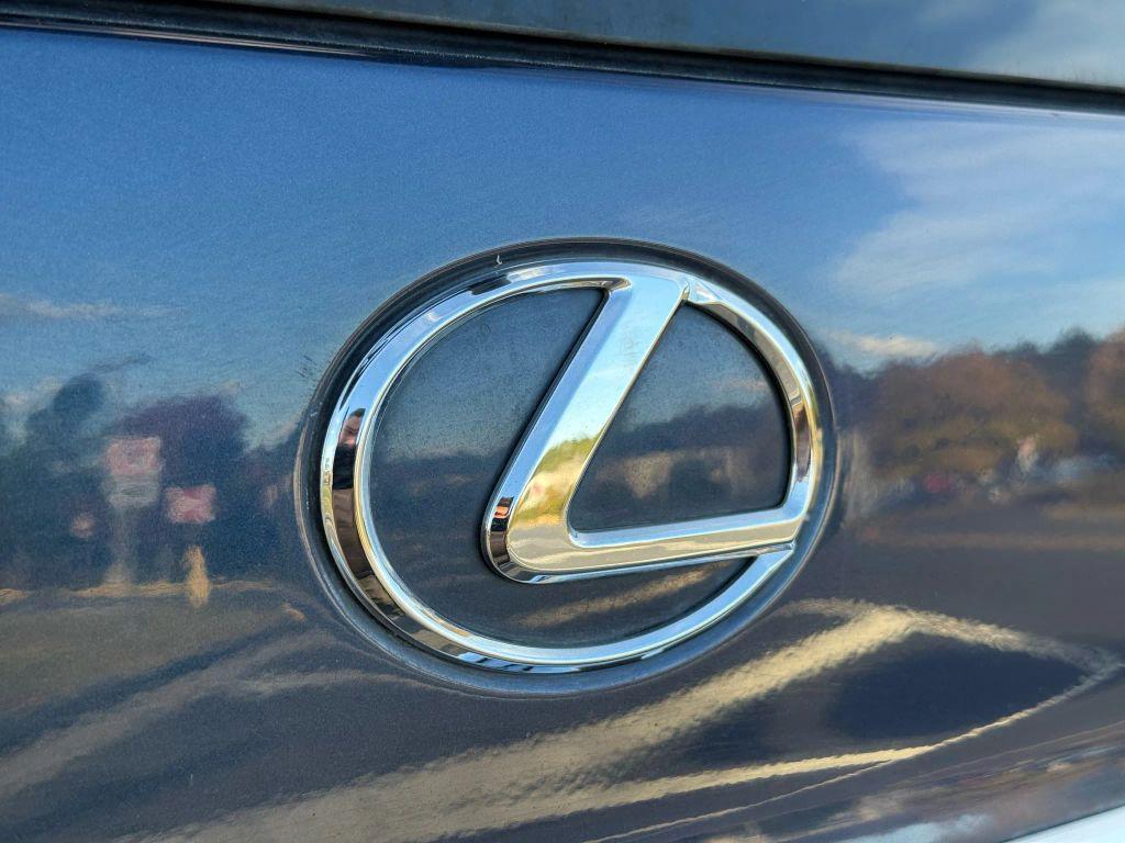 used 2004 Lexus GX 470 car, priced at $11,999