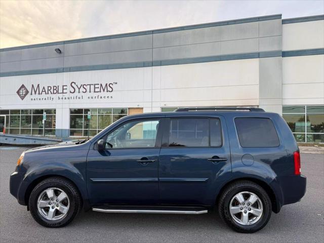 used 2011 Honda Pilot car, priced at $7,999