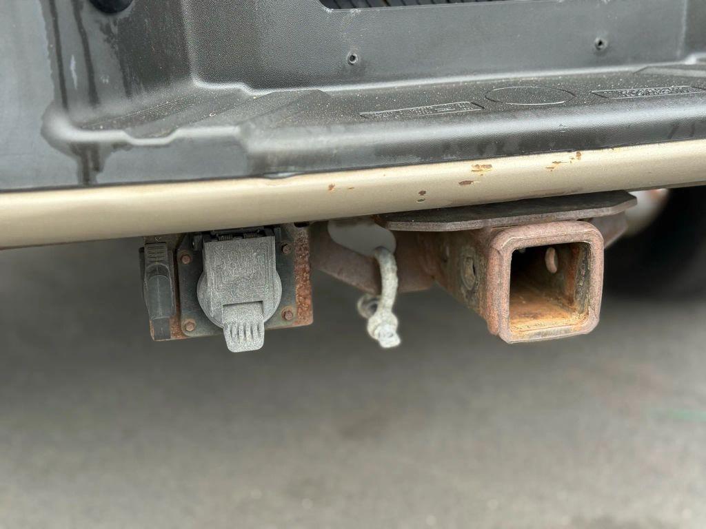 used 2006 Ford F-150 car, priced at $11,499