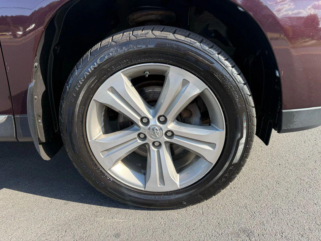 used 2012 Toyota Highlander car, priced at $12,499