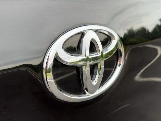 used 2006 Toyota Avalon car, priced at $7,499