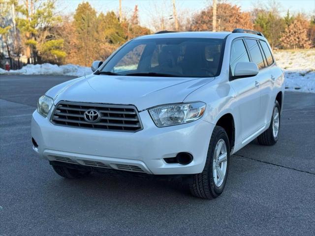 used 2008 Toyota Highlander car, priced at $9,499