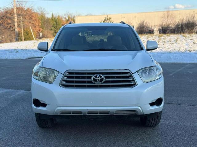 used 2008 Toyota Highlander car, priced at $9,499