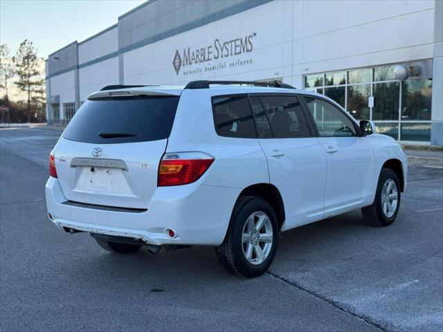 used 2008 Toyota Highlander car, priced at $9,499