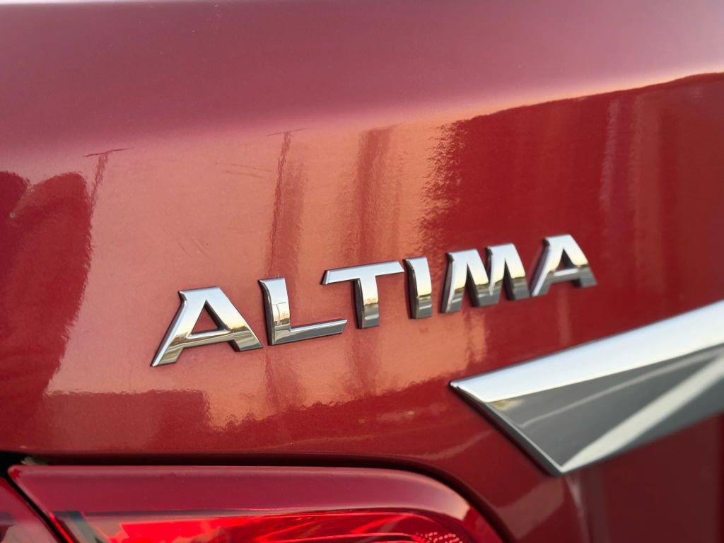 used 2016 Nissan Altima car, priced at $7,777