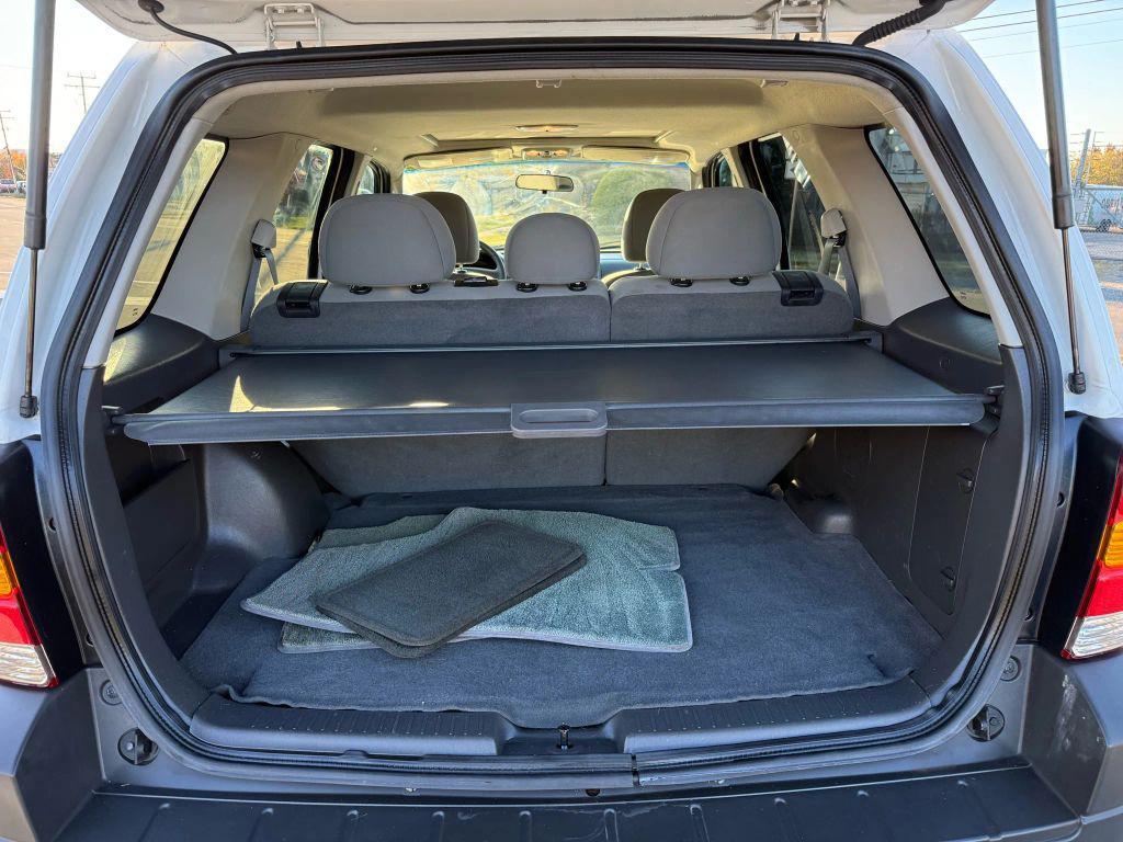 used 2006 Ford Escape car, priced at $5,699