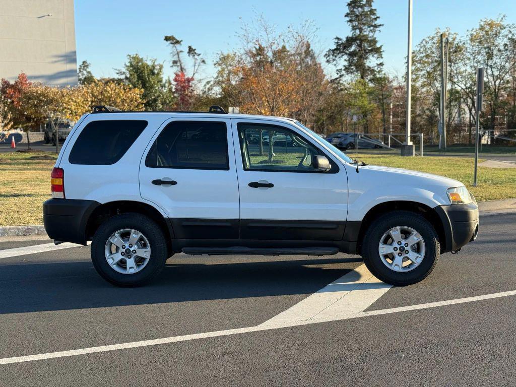 used 2006 Ford Escape car, priced at $5,699