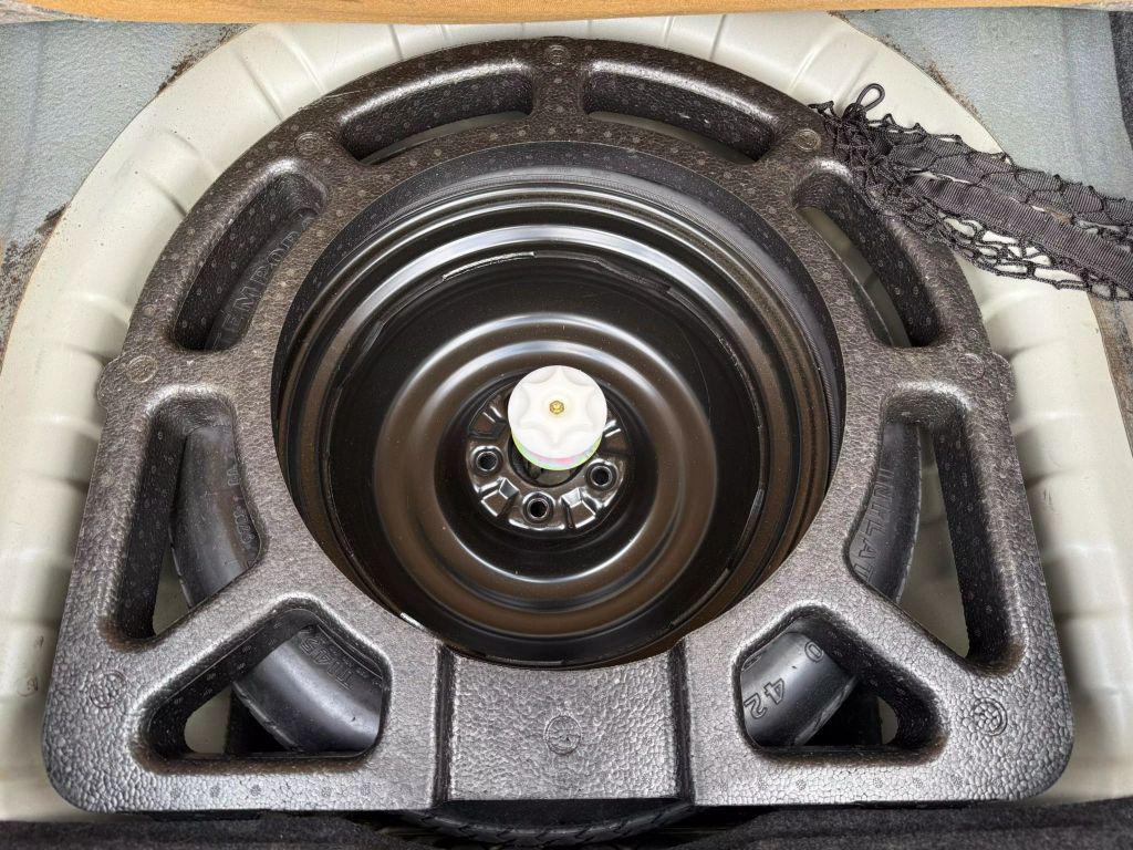 used 2005 Nissan Maxima car, priced at $3,999