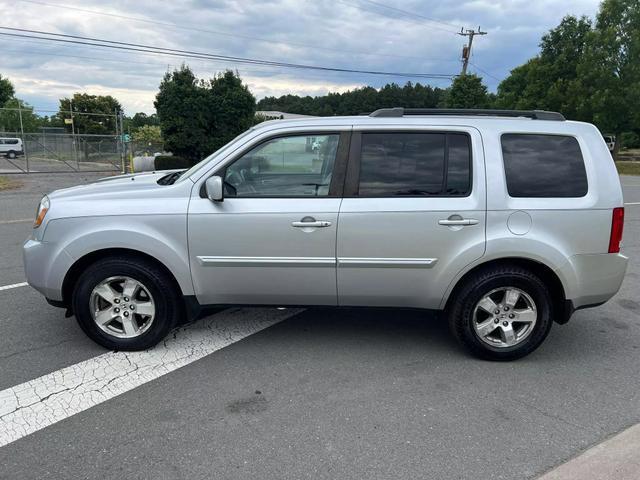 used 2011 Honda Pilot car, priced at $10,995