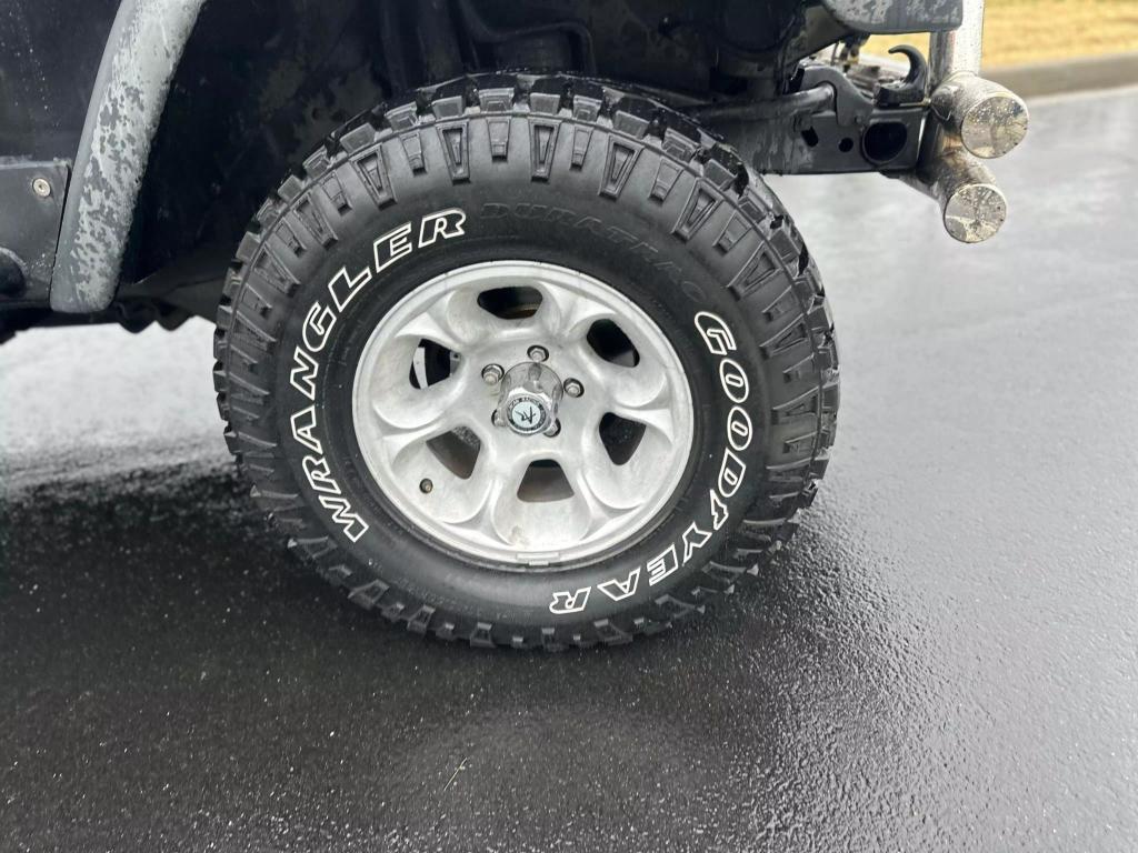 used 2006 Jeep Wrangler car, priced at $10,999