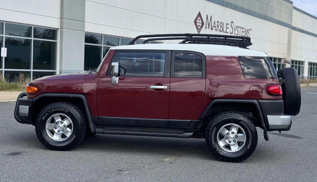 used 2008 Toyota FJ Cruiser car, priced at $13,477