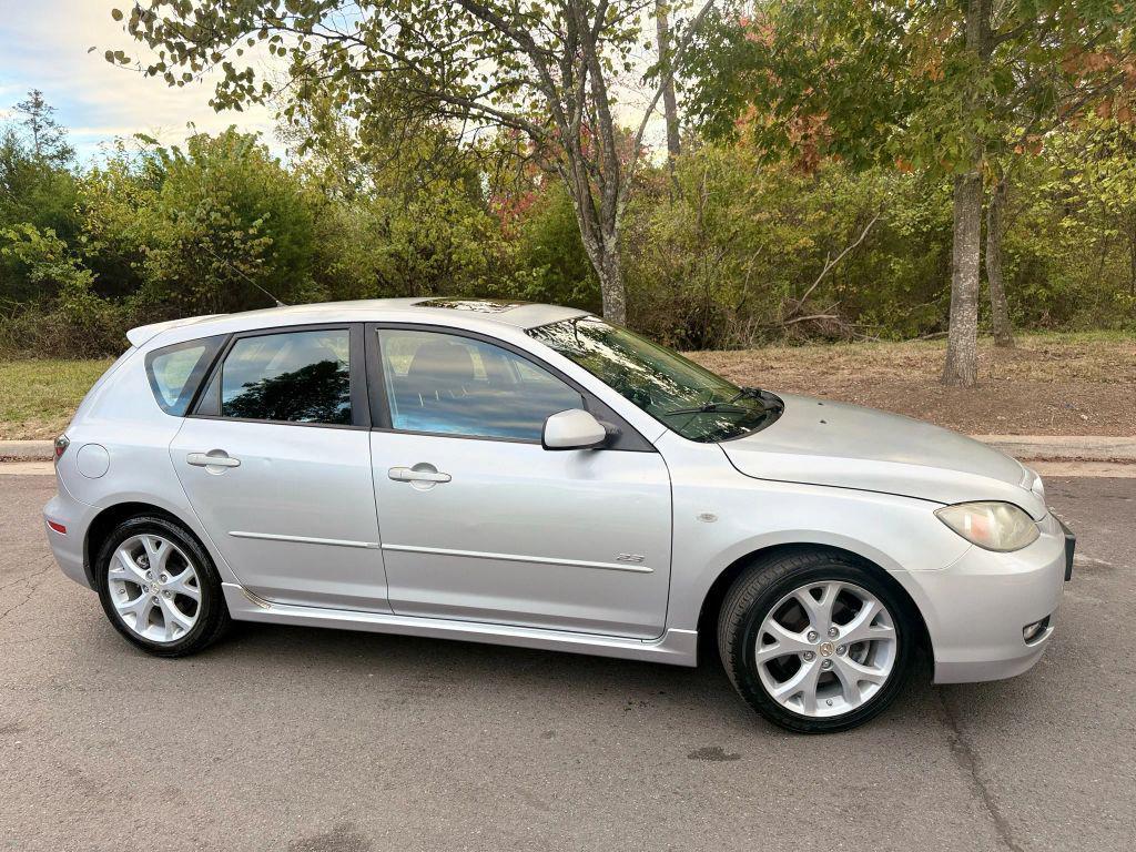 used 2007 Mazda Mazda3 car, priced at $5,399