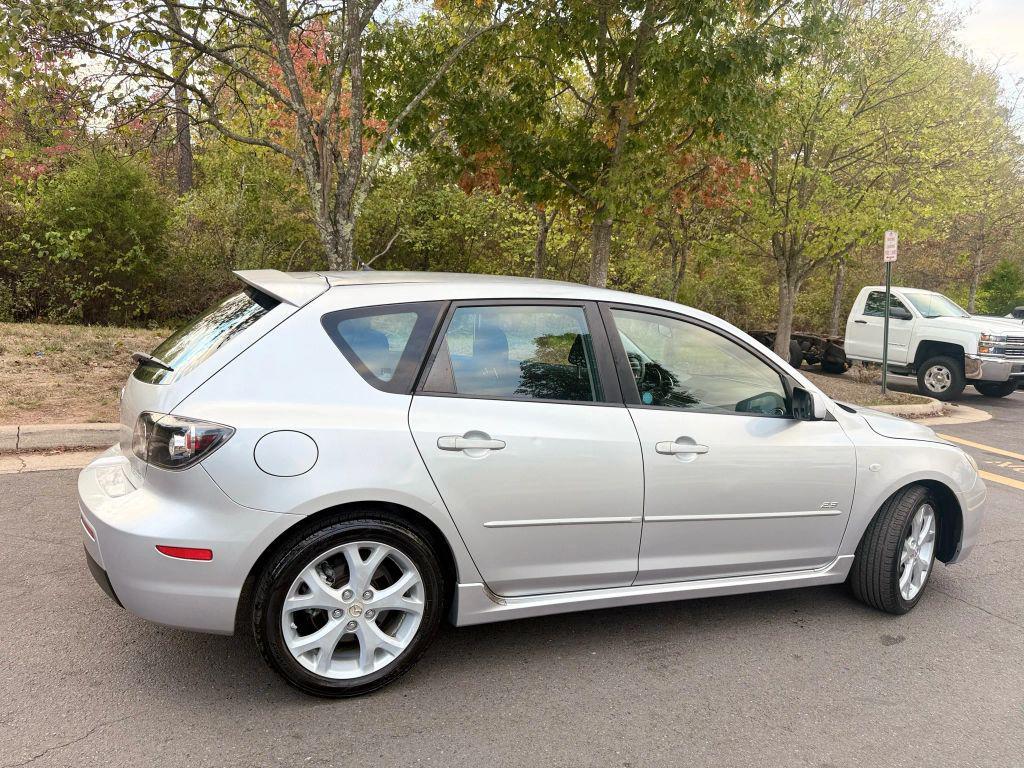 used 2007 Mazda Mazda3 car, priced at $5,399
