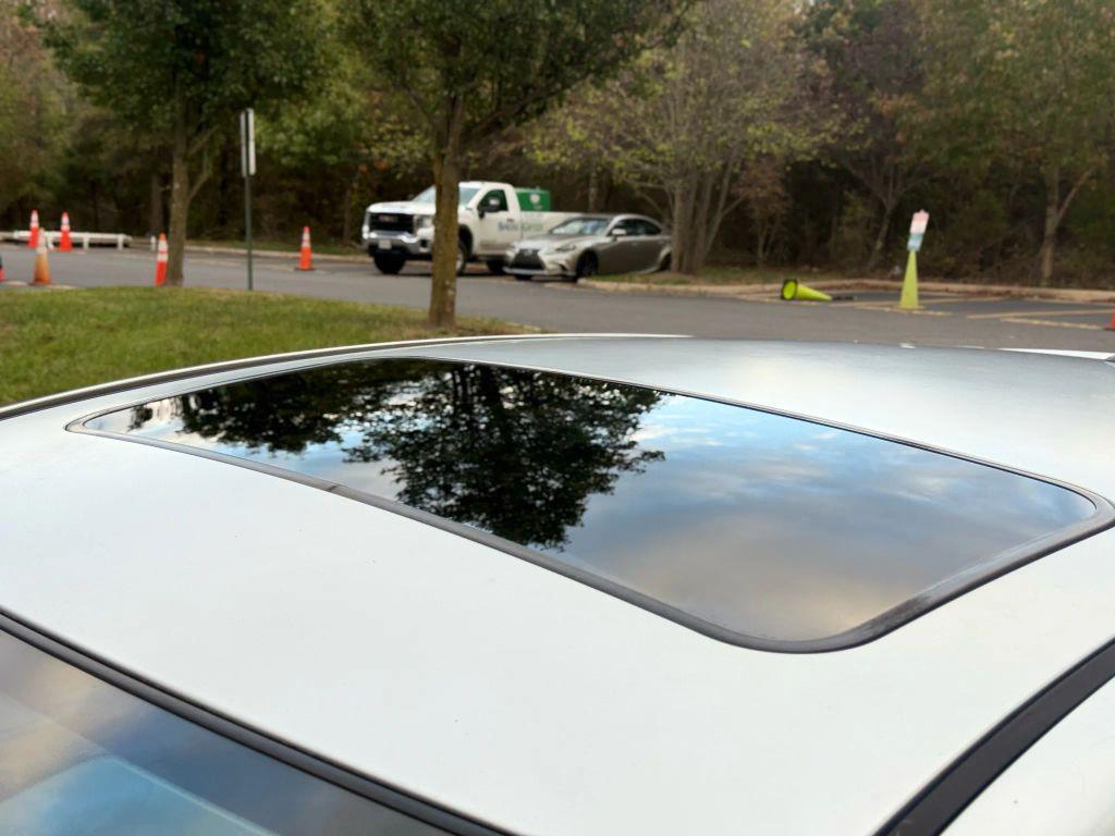 used 2007 Mazda Mazda3 car, priced at $5,399