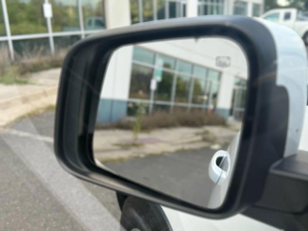 used 2015 Jeep Grand Cherokee car, priced at $6,999