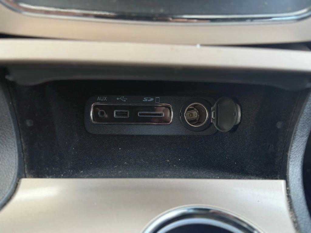 used 2015 Jeep Grand Cherokee car, priced at $6,999