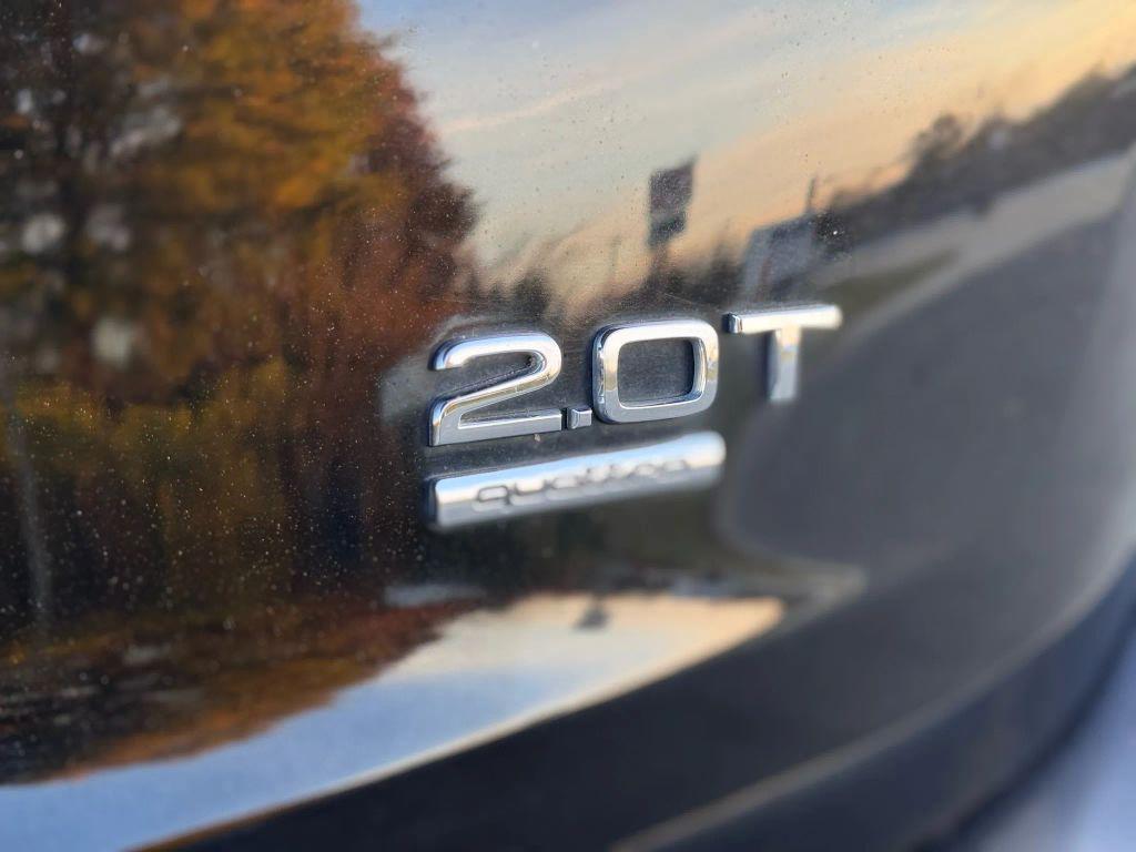 used 2012 Audi Q5 car, priced at $7,777