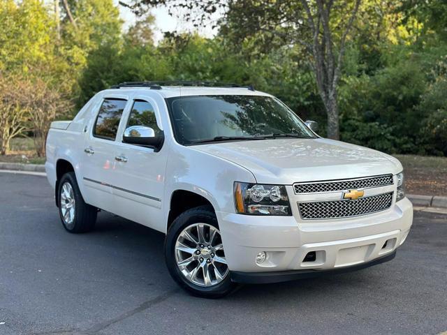 used 2013 Chevrolet Avalanche car, priced at $16,999