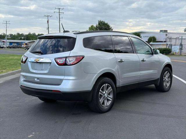 used 2017 Chevrolet Traverse car, priced at $9,999