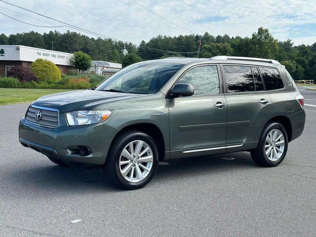 used 2008 Toyota Highlander Hybrid car, priced at $6,999