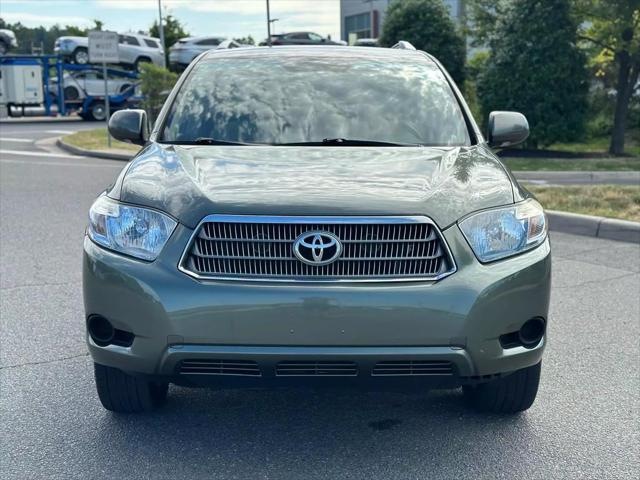 used 2008 Toyota Highlander Hybrid car, priced at $8,399