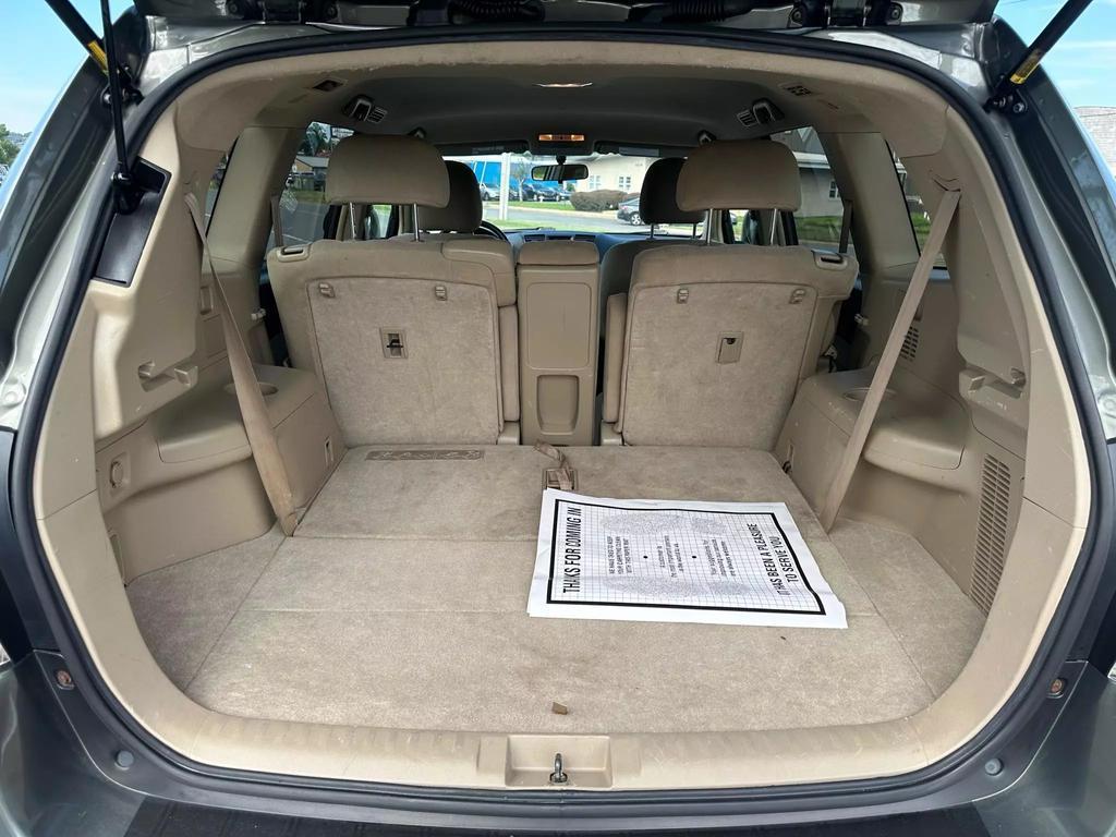 used 2008 Toyota Highlander Hybrid car, priced at $6,999