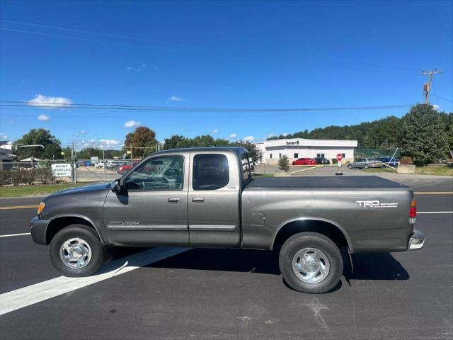 used 2004 Toyota Tundra car, priced at $13,499