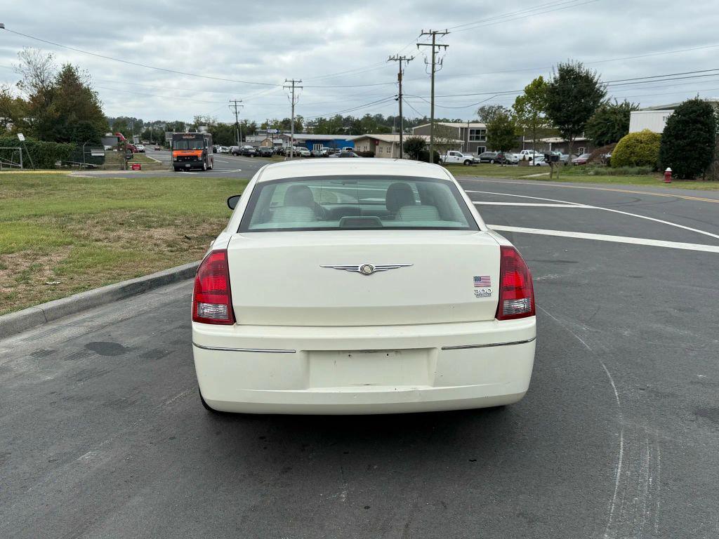 used 2007 Chrysler 300 car, priced at $5,499