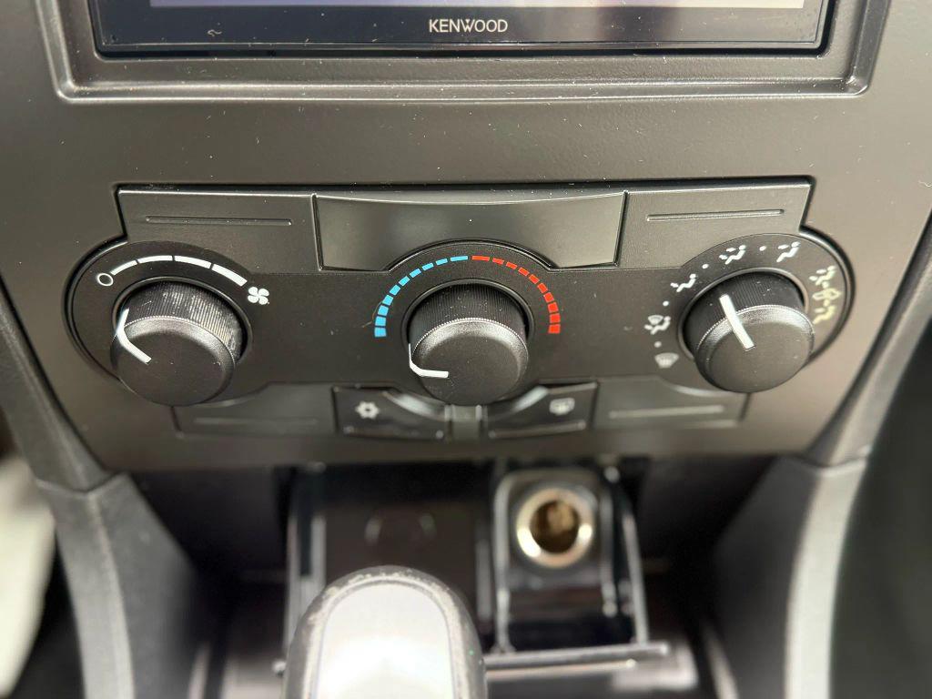 used 2007 Chrysler 300 car, priced at $5,499