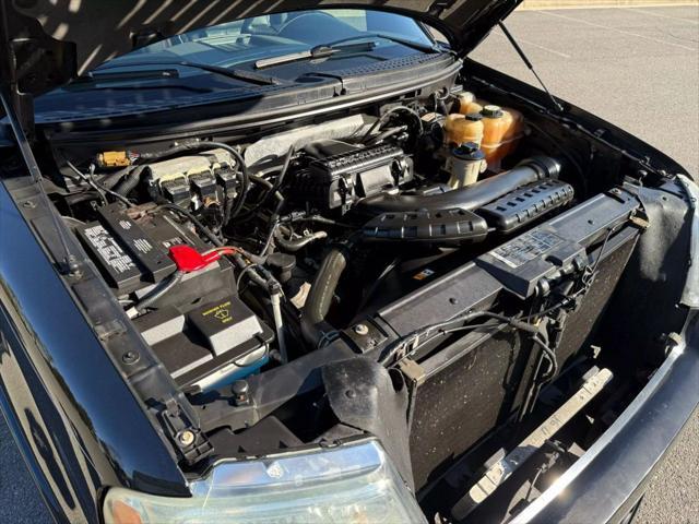 used 2007 Lincoln Mark LT car, priced at $11,999