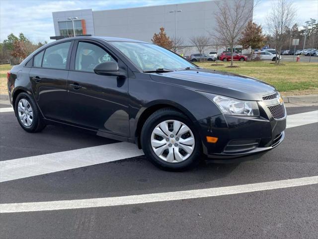 used 2014 Chevrolet Cruze car, priced at $6,499