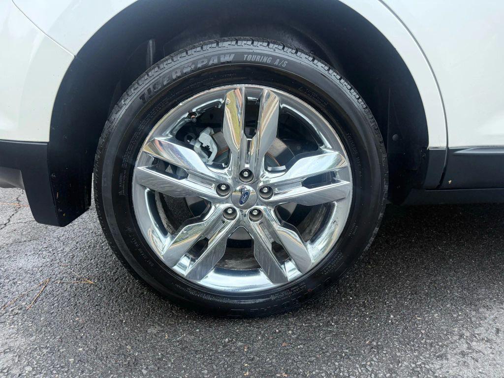 used 2013 Ford Edge car, priced at $6,999