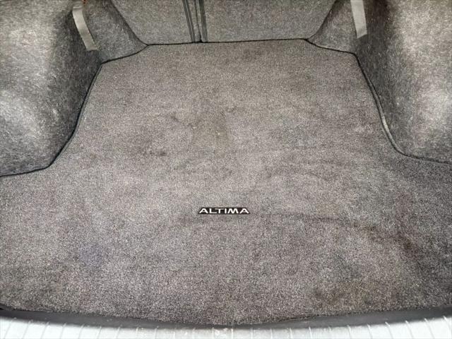 used 2018 Nissan Altima car, priced at $8,999