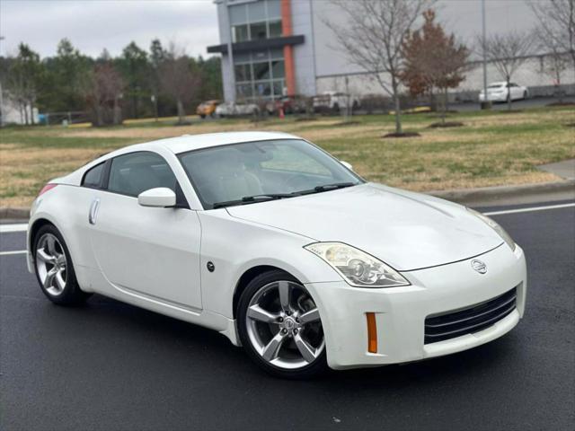 used 2007 Nissan 350Z car, priced at $11,499