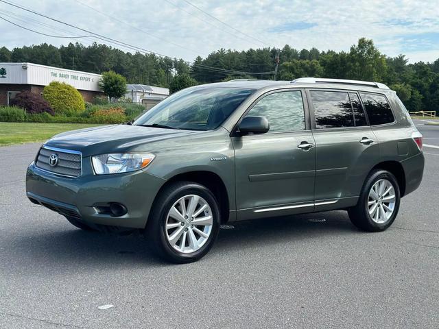 used 2008 Toyota Highlander Hybrid car, priced at $8,399