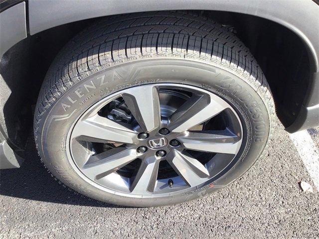 new 2025 Honda Pilot car, priced at $51,095