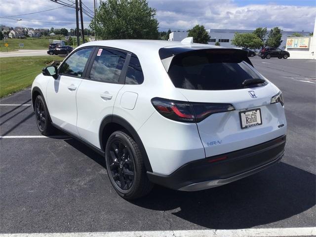 new 2025 Honda HR-V car