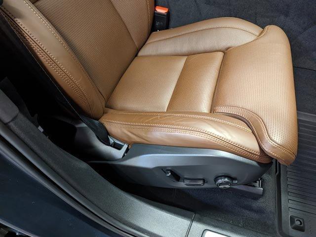 used 2021 Volvo XC60 car, priced at $36,497