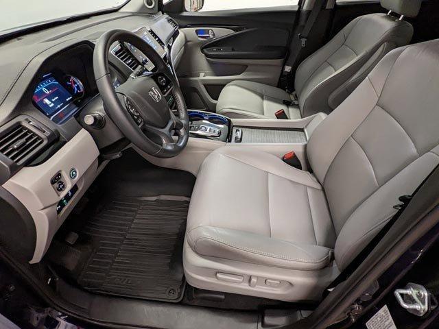 used 2022 Honda Pilot car, priced at $29,697