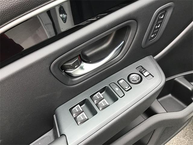 new 2025 Honda Pilot car, priced at $48,280