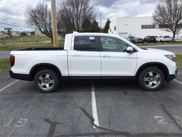 new 2025 Honda Ridgeline car, priced at $44,885