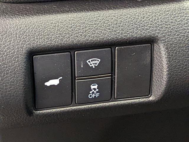 used 2025 Honda Pilot car, priced at $50,497