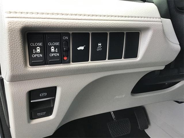 new 2026 Honda Odyssey car, priced at $44,745