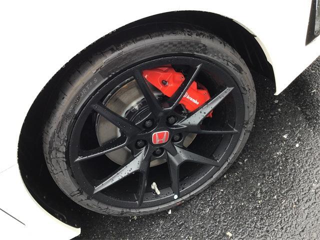 new 2025 Honda Civic Type R car, priced at $47,545