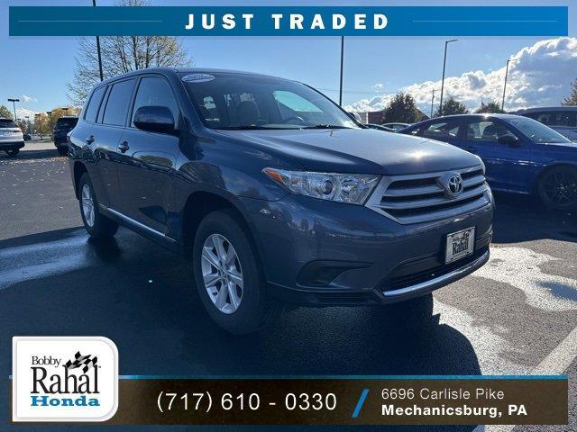 used 2013 Toyota Highlander car, priced at $18,265