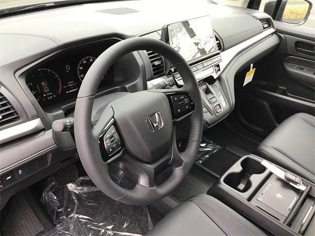 new 2026 Honda Odyssey car, priced at $44,290