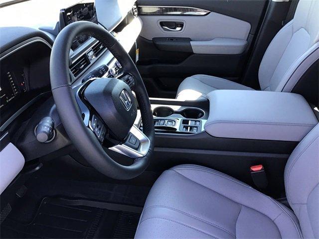 new 2025 Honda Pilot car, priced at $54,575