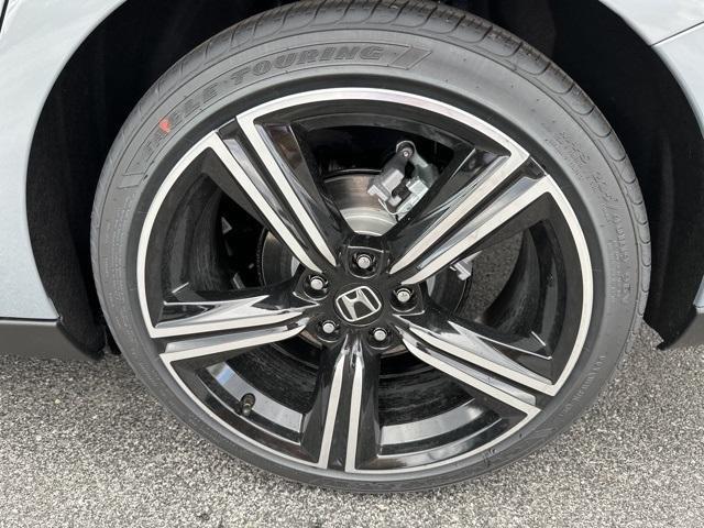 new 2025 Honda Accord Hybrid car, priced at $35,260