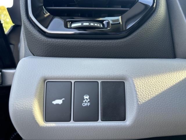 new 2025 Honda Pilot car, priced at $51,825